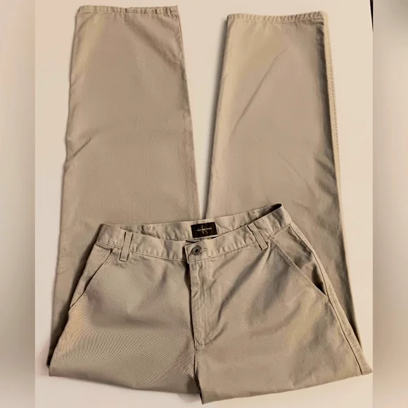 Vintage cotton Calvin Klein Khakis. Size 8 - Picture 1 of 8